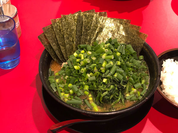 「らーめん」@家系ラーメン 稲葉家の写真