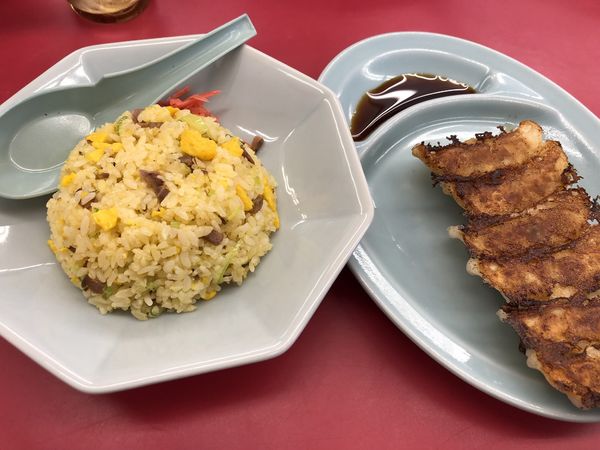「チャーハン&餃子」@ラーメン山岡家 伊勢崎宮子店の写真