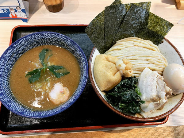 「濃厚つけ麺＋特製トッピング」@らー麺土俵 鶴嶺峰の写真