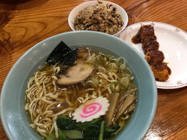 「佐野セット（醤油ラーメン、翔稀飯、イモフライ）」@佐野らーめん 麺屋 翔稀の写真