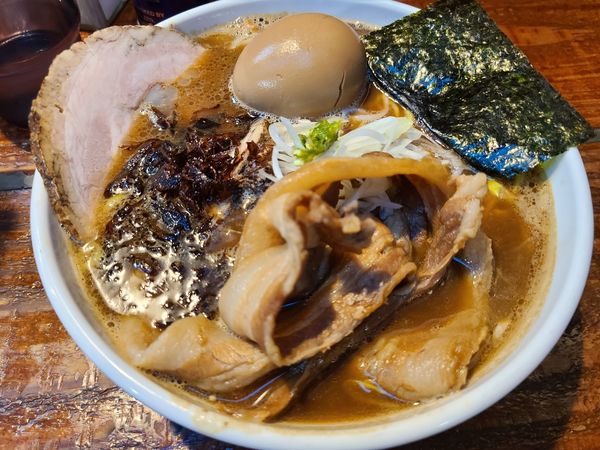 「悪○　にごり」@元祖一条流がんこラーメン たま館分店の写真