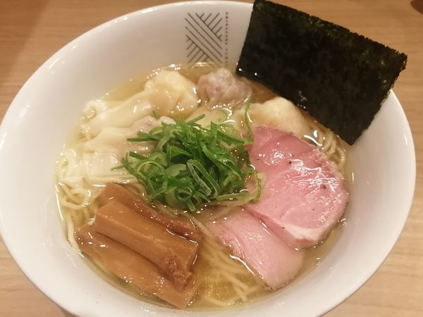 「白醤油二種の雲呑麺¥1000」@支那蕎麦 澤田の写真