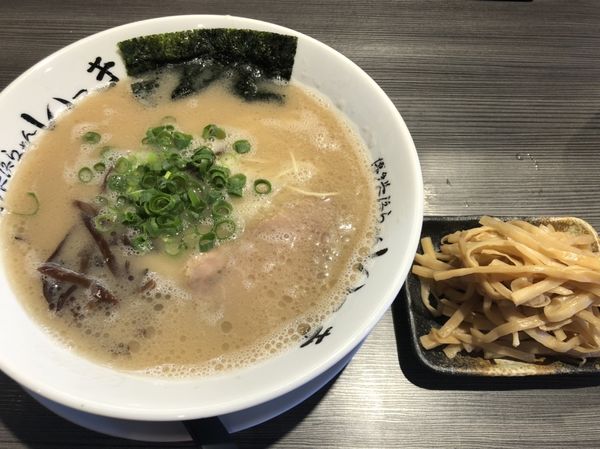 「らーめん、メンマ、替玉」@博多長浜らーめん いっき 戸塚安行店の写真