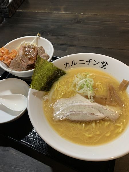 「白味噌ラーメン 小ジンギスカン丼」@カルニチン堂の写真
