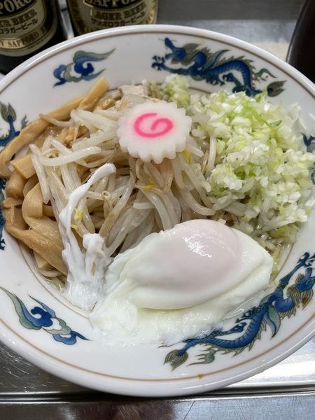 「油そば 半熟卵」@中華そば みたかの写真