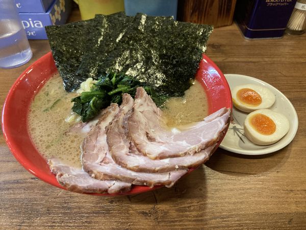 「チャーシューメン＋味付玉子」@吉祥寺 武蔵家の写真