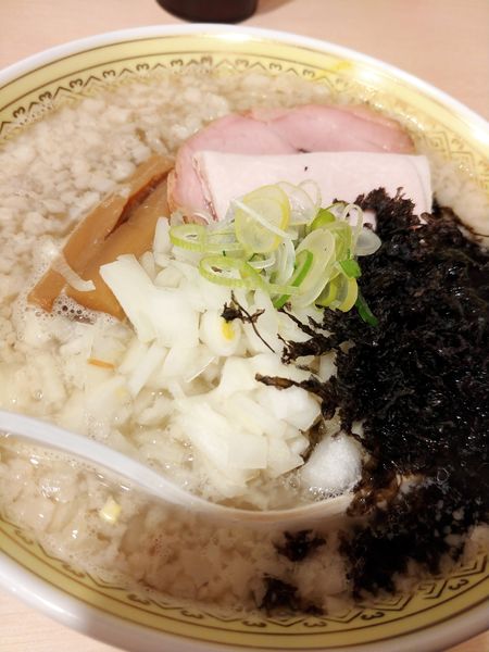 「背脂中華そば白・のり玉増し」@RAMEN RS 改の写真