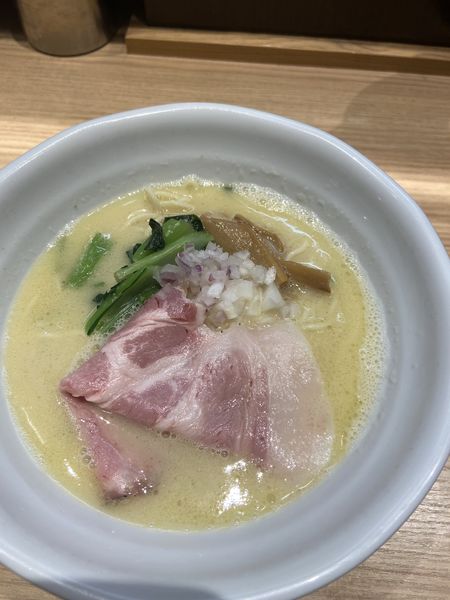 「鶏白湯ラーメン」@RAMEN 火影 produced by 麺処 ほん田の写真