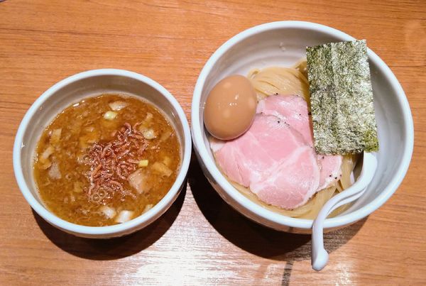 「つけ麺＋海老つけ麺に変更＋味玉」@煮干中華そば 鈴蘭 新宿店の写真