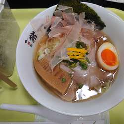 出汁そば「白」味付け玉子入り