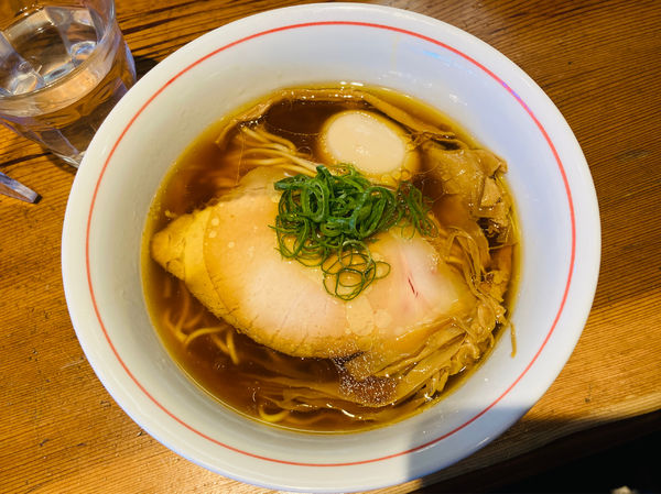 「味玉醤油ラーメン」@ラーメン屋 トイ・ボックスの写真