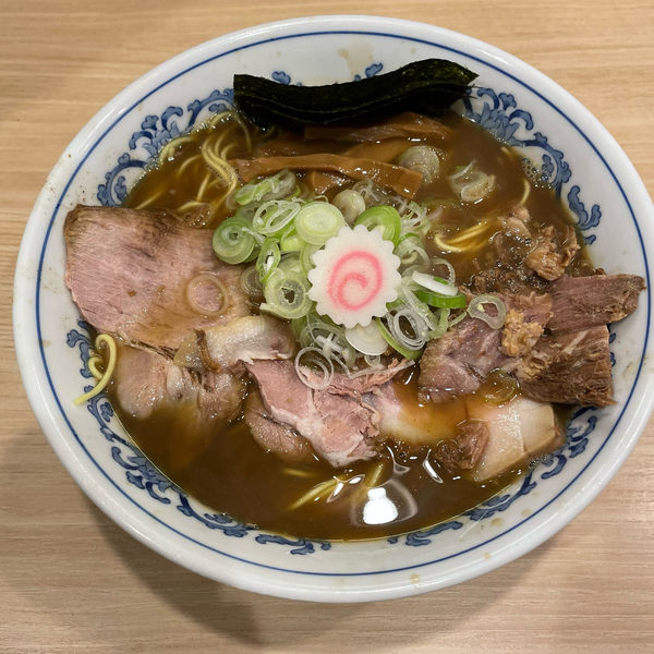 「スルメイカとムール貝のカオス」@麺や 六等星の写真