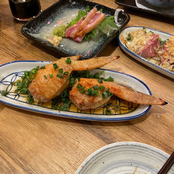 「手羽餃子（2本）」@大衆酒場 つる田の写真