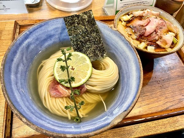 「昆布水つけ麺醤油ちょい肉増し(大) ￥1100」@YOKOKURA STOREHOUSEの写真