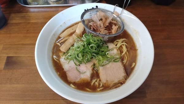 「ラーメン」@らーめん かつお拳の写真