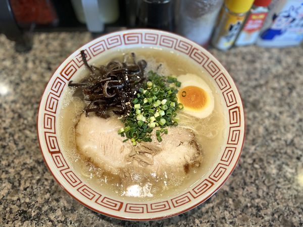 「だるまラーメン(とんこつ)バリカタ770円」@だるま大使 2号店の写真