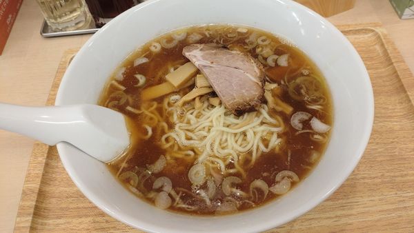 「ラーメン（小）」@大勝 松戸店の写真