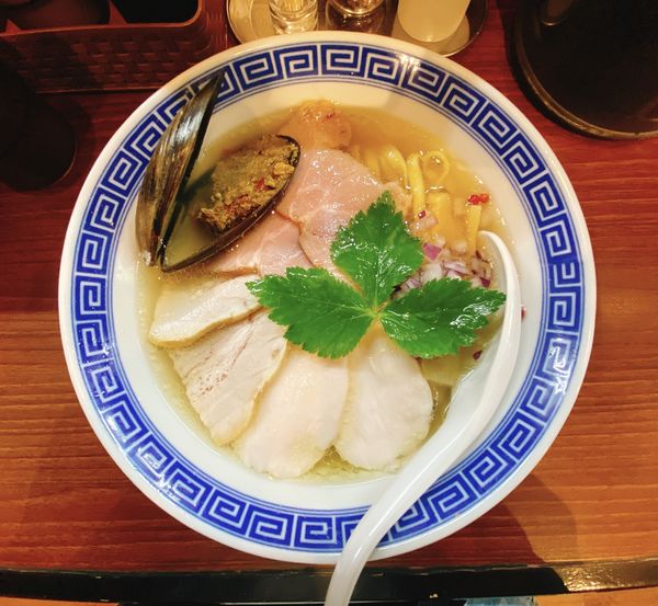 「チャーシュー貝だし塩そば:1,180円」@だし廊 -DASHIRO-の写真