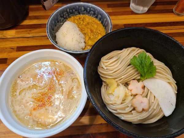 「銀だら西京味噌つけ麺と限定カレー」@鮮魚らーめん 五ノ神水産の写真