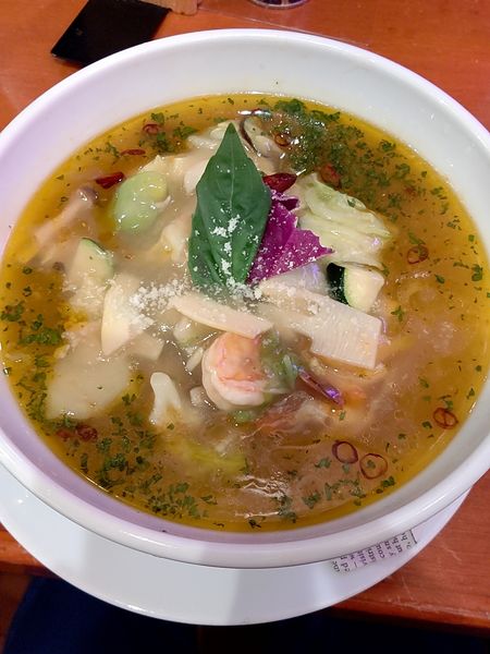 「ペペロンＲＡＭＥＮ　　990円」@らあめんはうす成吉思汗 Navajo Whiteの写真