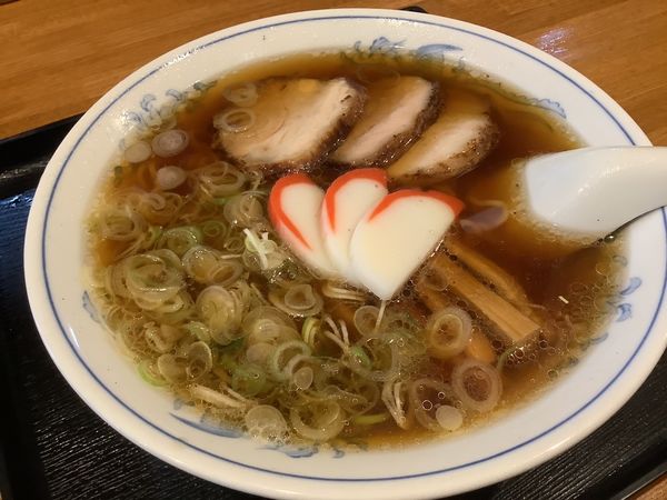 「中華そば　並盛り　850円」@大石家 塩尻店の写真