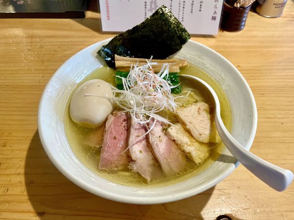 「スーパードライ＋〆張鶴＋チャーシュー皿ハーフ→特製塩らぁ麺」@麺屋 さくら井の写真