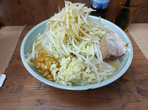 「大ラーメン850円」@ラーメン二郎 池袋東口店の写真