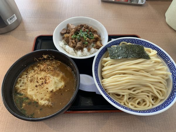 「チーズカレーつけ麺」@大勝軒てつの写真