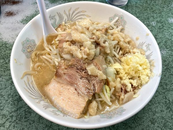 「ラーメン 800円」@ラーメン二郎 新宿小滝橋通り店の写真