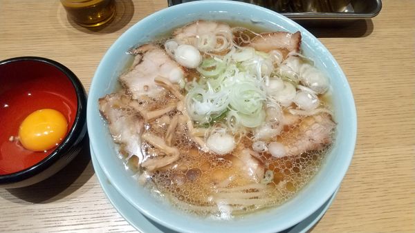 「中華そば900円、生卵50円」@たきちゃんラーメンの写真