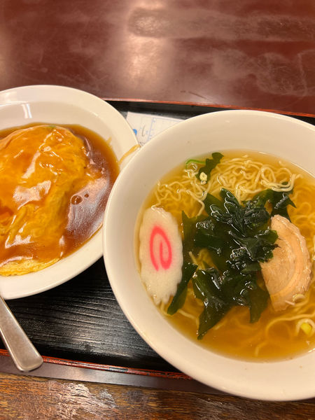 「ラーメンと天津丼」@俵屋 四谷店の写真