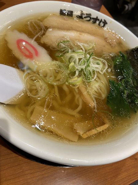 「醤油ラーメン」@麺屋 ようすけ 東京ラーメンストリート店の写真