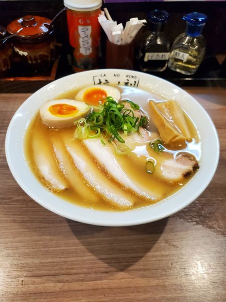 「醤油ラーメン全部のせ」@拉ノ刻の写真