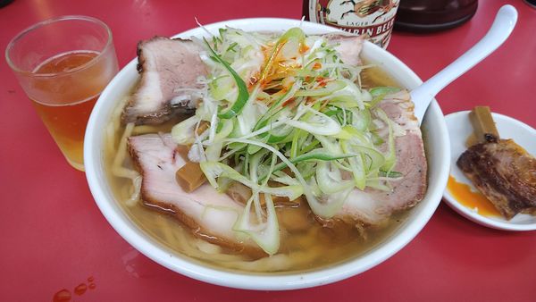 「チャーシューメン¥950+ネギまし¥110+瓶ビール¥650」@一品香 小山の写真