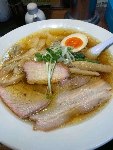 「特製味楽中華そば」@手打ち中華そば 味楽の写真