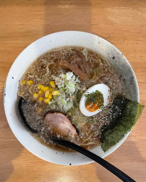 「背脂醤油らーめん」@ふるたちばなの写真