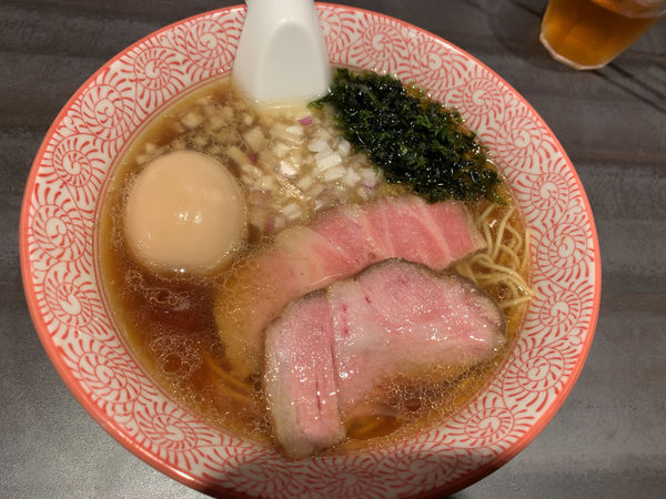 「味玉淡麗煮干ストレート麺1000円」@麺や べらぼうの写真