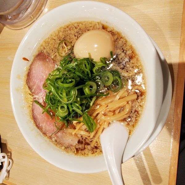 「京都熟成醤油 味玉ラーメン」@京都ラーメン森井 矢向店の写真
