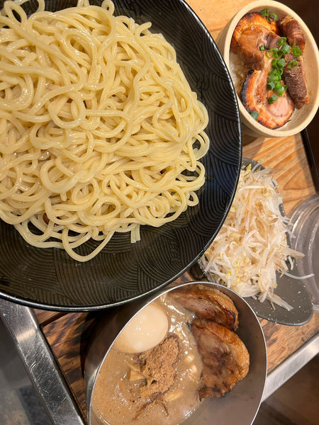 「つけ麺のオールとトロ肉」@麺屋 政宗の写真