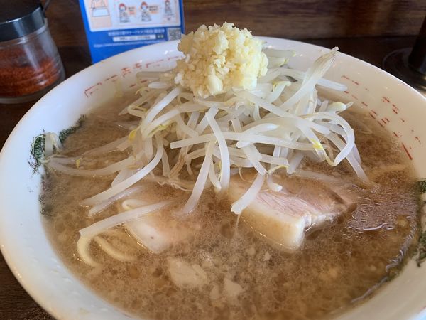 「ラーメン(麺半分+ニンニク)」@ラーメンこじろう 526 武蔵小杉店の写真