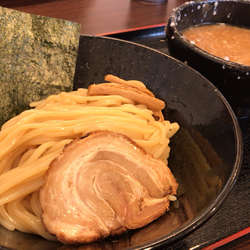 つけ麺　（ 環七系 ）　￥900