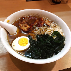 ラーメン味三の画像