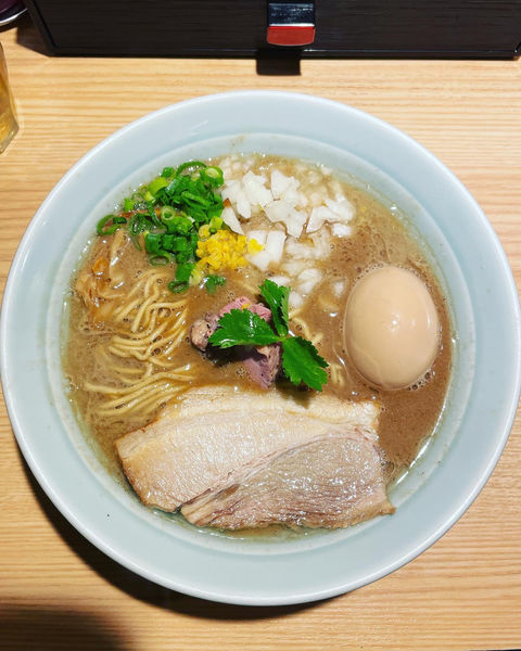 「ラム煮干中華そば」@自家製麺 MENSHO TOKYOの写真
