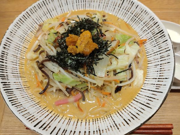 「黄金ちゃんぽん(中) 1280円」@うにとぼんた 丸の内オアゾ店の写真