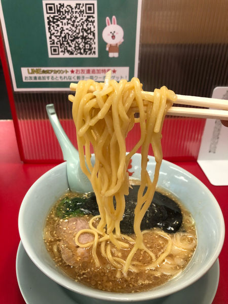 「味噌ラーメン麺カタメ」@ラーメン山岡家 岡山奥田店の写真