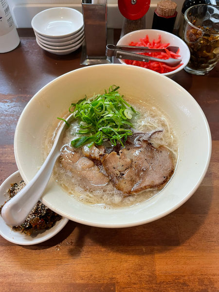 「博多豚骨らーめん」@幸心堂の写真