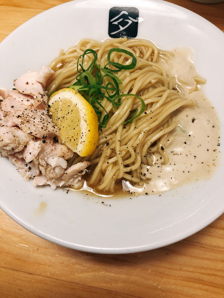 「特製中華そばと吊り下ろしチャーシュー丼と和え玉」@中華そば 髙野の写真