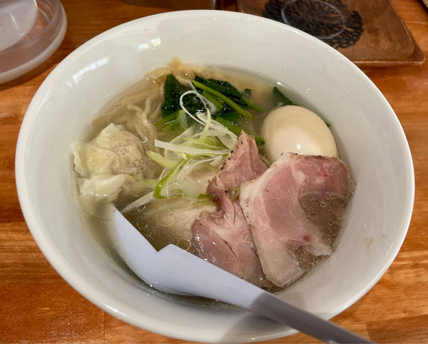 「特製貝出汁中華そば(塩)」@中華そば 芳の写真