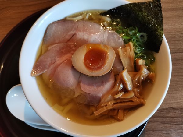 「中華そば」@讃岐ラーメン 浜堂 こんぴらさん参道口店の写真