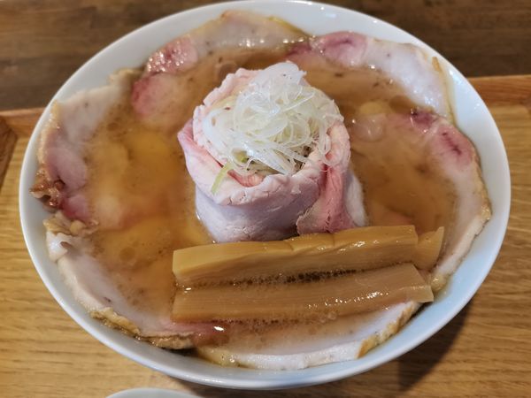 「月光肉そば」@自家製麺と定食 弦乃月の写真
